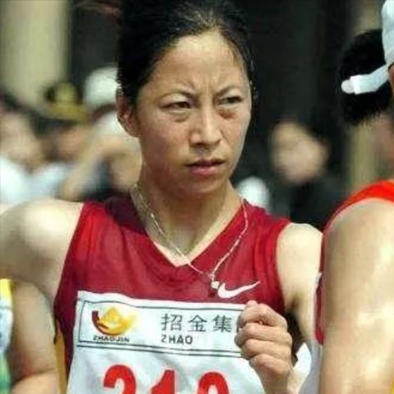 竟走冠军王丽萍视频_竞走冠军王丽萍绕场一周视频_竞走冠军王丽萍事件