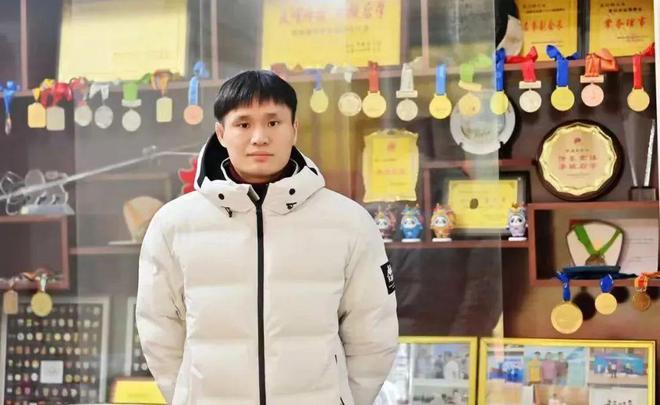 香港击剑全运会冠军名单_全运会击剑团体排名_全运会击剑历届冠军