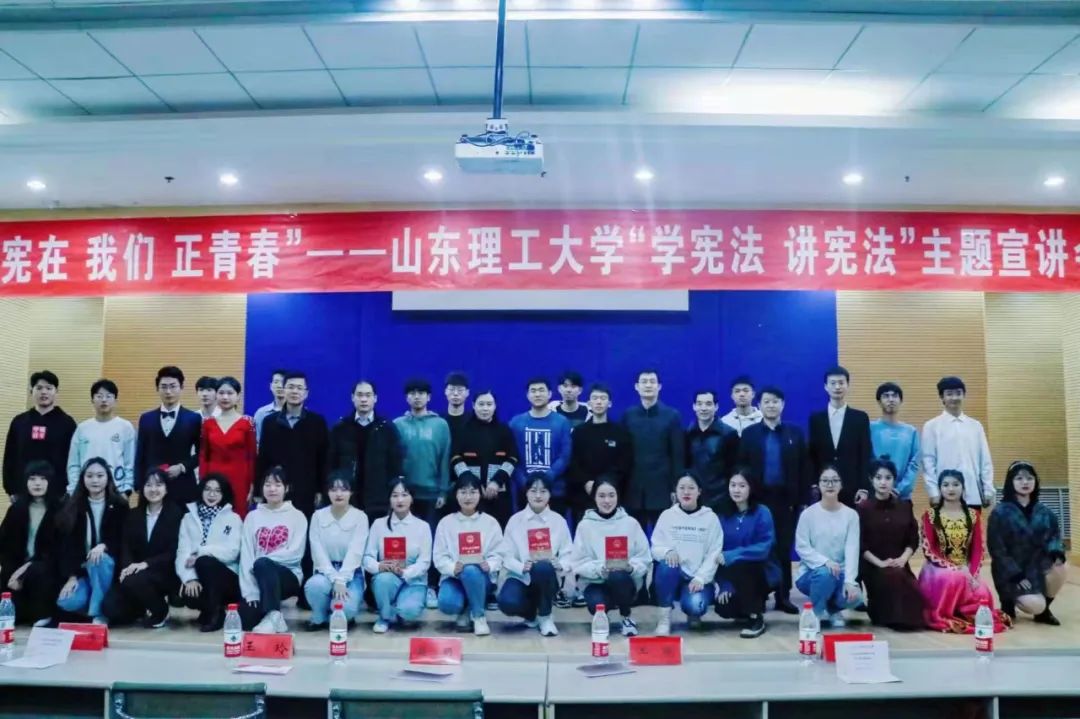 举重冠军回放_举重冠亚季军_奔跑吧第几季举重冠军最多