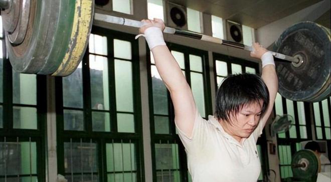 亚洲举重冠军女选手名字_举重运动员亚洲冠军_亚洲举重冠军才力